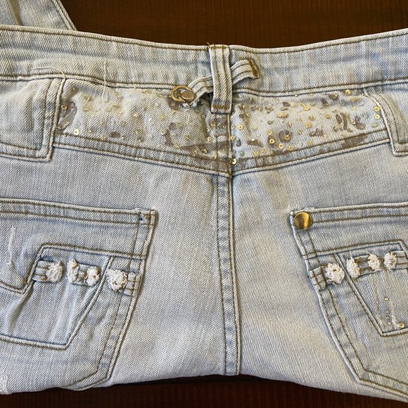 Cache Denim - Cach'e Light Blue Fancy sparkley Jeans Size 8